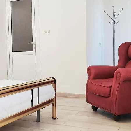 Tato: Horizon Haven With Panoramic Sea Views In Himare. Gæstehus 3*