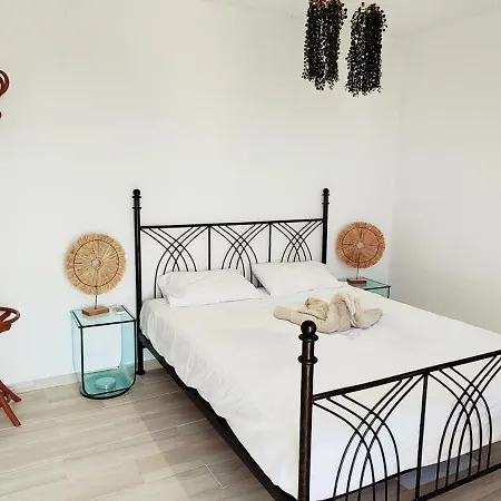 Tato: Horizon Haven With Panoramic Sea Views In Himare. 3*